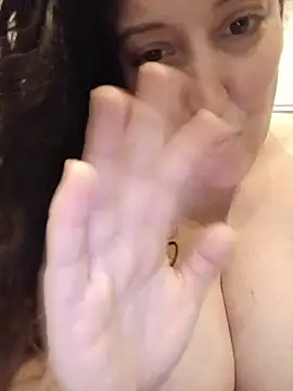Luna_wild69 live cam on StripChat