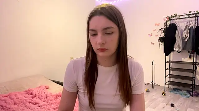 JuleCawood live cam on StripChat