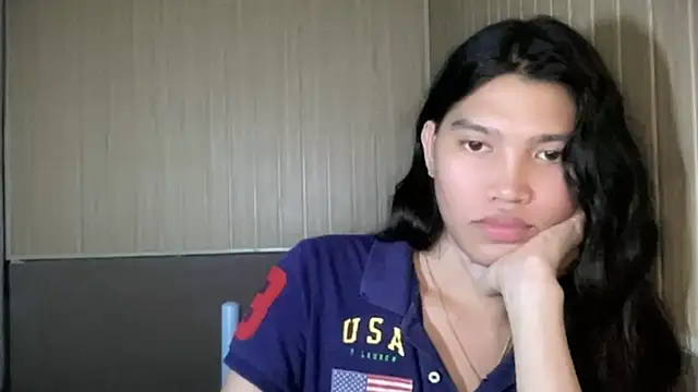 Yourgoddess_jayve live cam on StripChat
