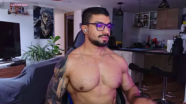 Michael_Diamond live cam on StripChat
