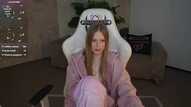 Charlotte_Dreams