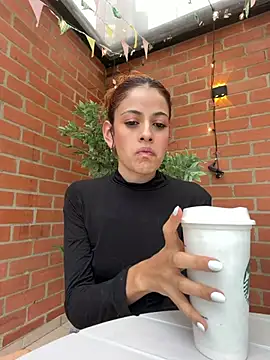 alana15 webcam