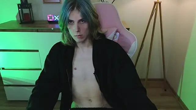 lazy_jester (M twink) - jerk off through panties 5 min