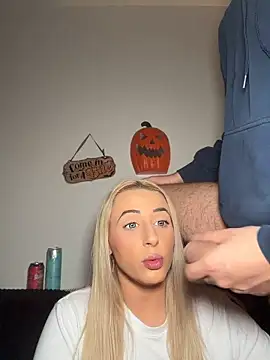 Strongqueen live cam preview