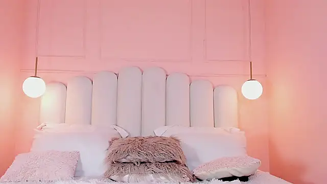 sarah_salis_