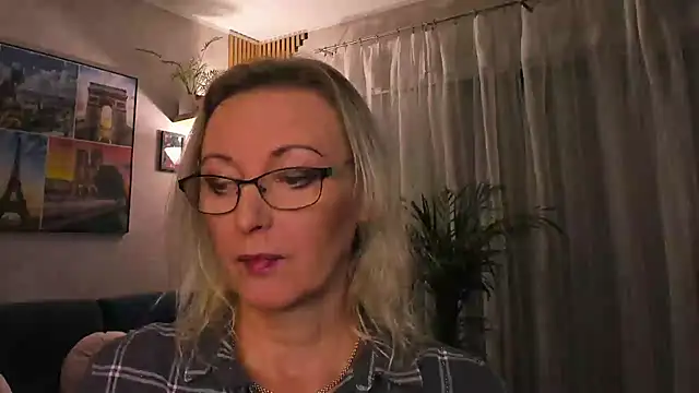 vanessa_chat