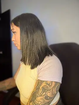 isabella-teen (F teen) - Dildo in my pussy🍌