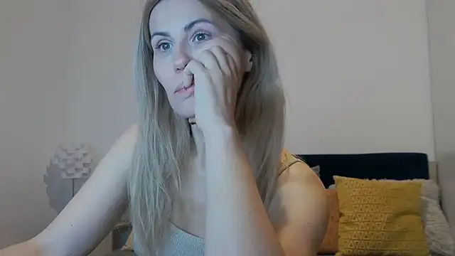 Lika_Soul live cam on StripChat