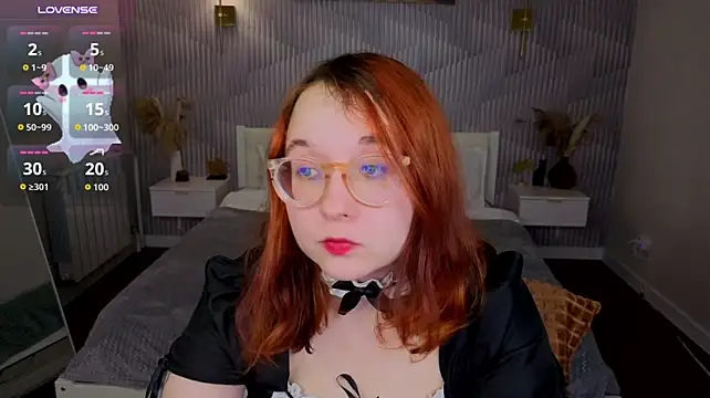 Aleks-casterrr live cam on StripChat
