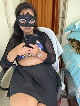 Indian_Hotwife