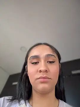 Isabella-Teen