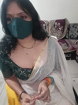khushikhushi live cam on StripChat