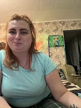 Alicia_love00 live cam on StripChat