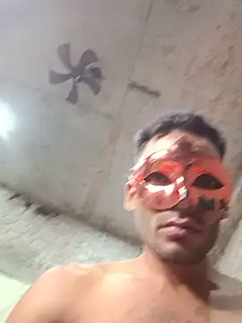 Hot-MayaLive-99 webcam