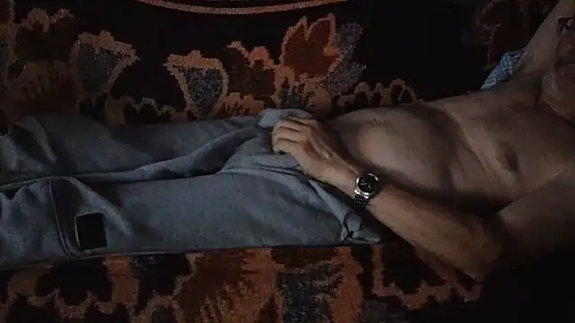 cumloverboyxx69
