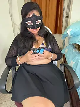 Indian_Hotwife