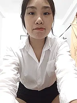 Emma-18t