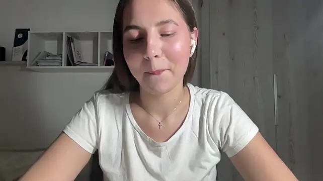 rubymoonv