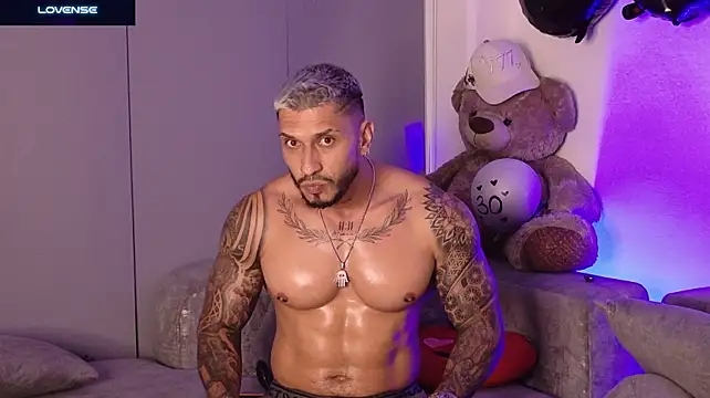 Seth_Vegaa live cam on StripChat