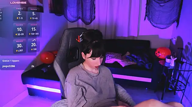Lily_xBabe webcam