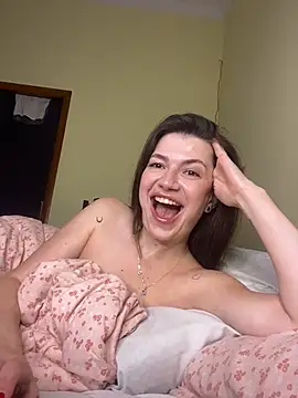 Cutee_Erika live cam on StripChat