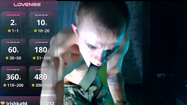 TvoY_bOy1 live cam on StripChat