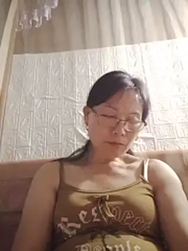Kiss_love2 live cam on StripChat