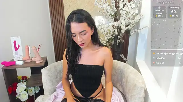 Aisha_Vex live cam on StripChat