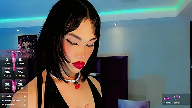 Dafnne-xxx live cam on StripChat