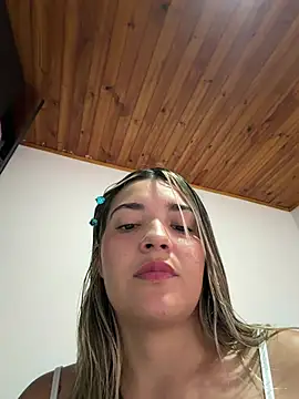 Jazz-Sarita live cam on StripChat