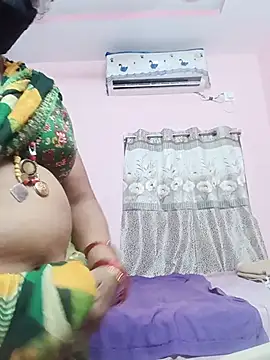 sarala_telugu live cam on StripChat