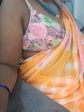 Tamil-hotwife live cam on StripChat
