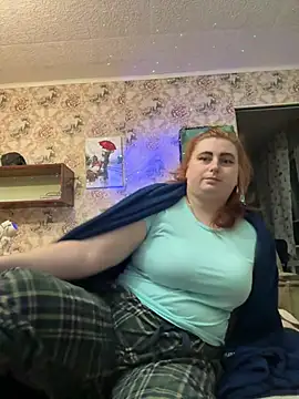 Alicia_love00 live cam on StripChat