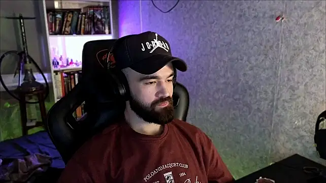 _Serious_Man live cam on StripChat
