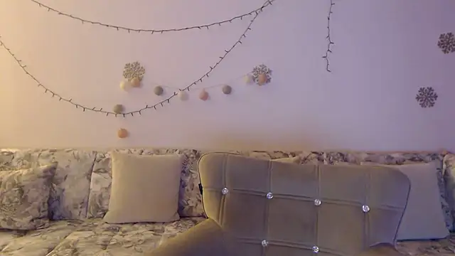 YourfantasyGiuly live cam on StripChat