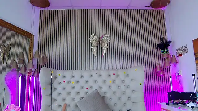 PlayfulShow