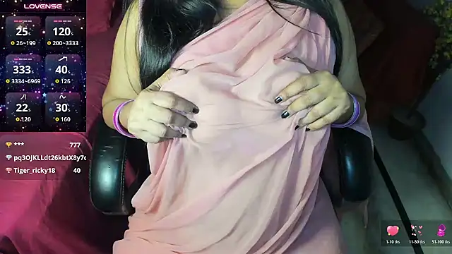 YourKittuu live cam on StripChat