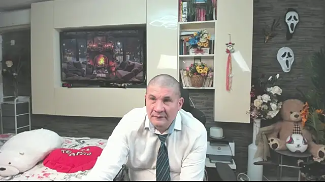 SpartacusDaddy48 webcam