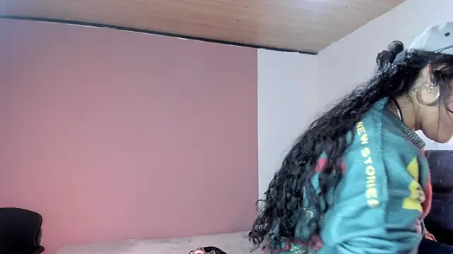 Hanna_Clark__ live cam on StripChat