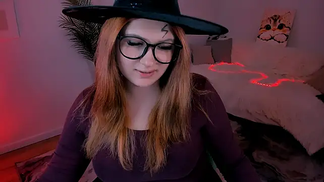 FieryMilena webcam