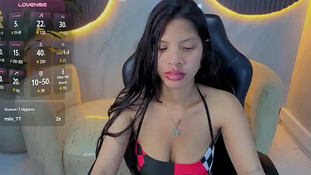 emily_smith_t live cam on StripChat