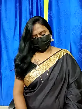 Meera_mia live cam on StripChat