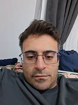 HugeTurkishCock webcam