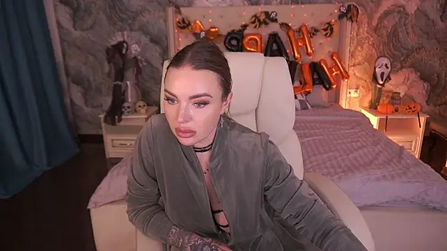 EmilyySecret