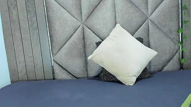 LilithMonroe__