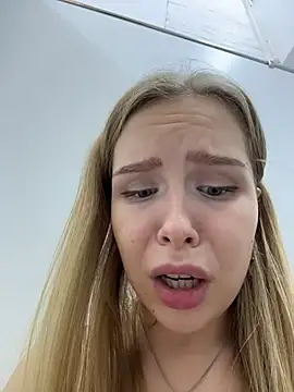 Liza_risky webcam