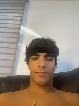 Smmd2003 live cam on StripChat