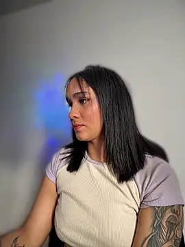 Isabella-Teen