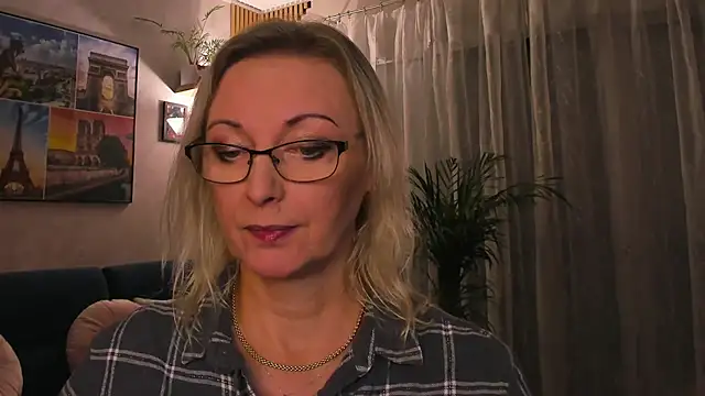 vanessa_chat
