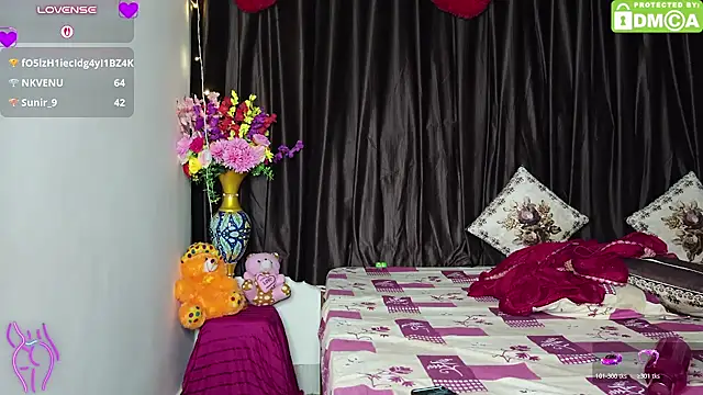 kavyabhabhi live cam on StripChat